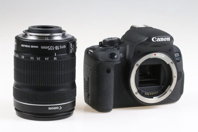 Canon EOS 700D mit EF-S 18-135mm f/3,5-5,6 IS STM