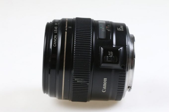 Canon EF 85mm f/1,8 USM - #37703155