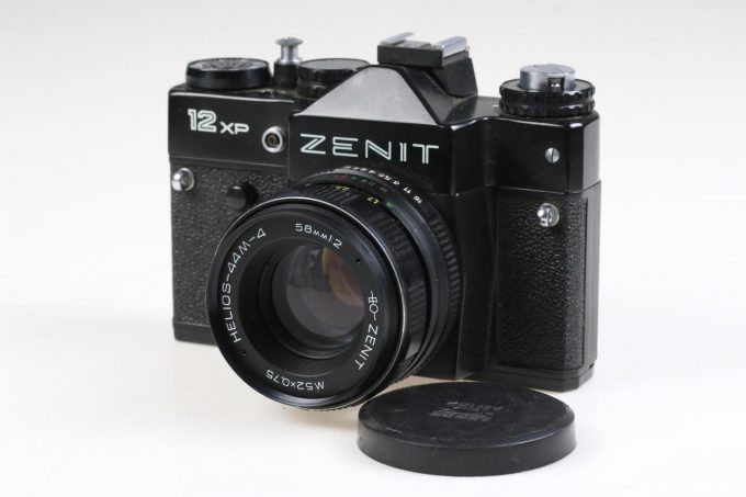 KMZ Zenit 12 XP mit Helios-44M-4 58mm f/2,0 - #89331354