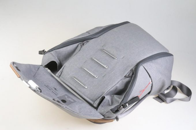 Peak Design Everyday Backpack 20 Ltr: Ash