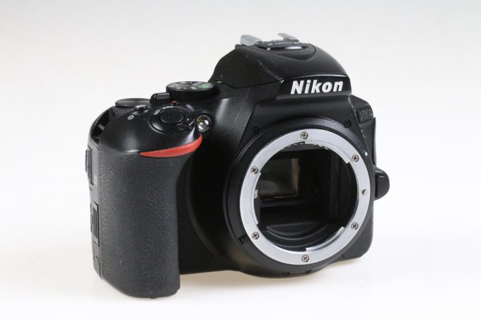 Nikon D5600 Gehäuse - #6113072