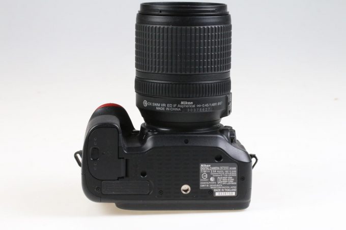 Nikon D7200 mit AF-S DX 18-140mm f/3,5-5,6 G ED VR - #4438158
