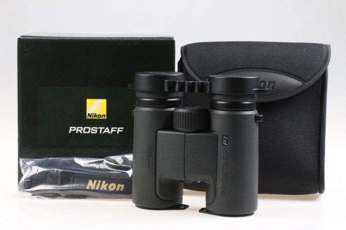 Nikon PROSTAFF P7 8x30