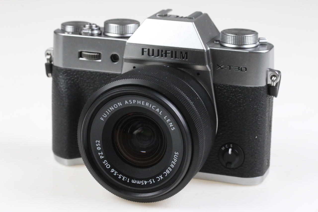 Fujifilm X-T30 II silver + XC 15-45mm - Foto Erhardt