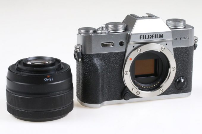 FUJIFILM X-T30 II mit XC 15-45mm f/3,5-5,6 OIS PZ Silber - #2A005591