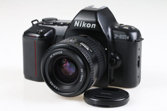Nikon F-601M mit AF 35-70mm f/3,3-4,5 - #2002199