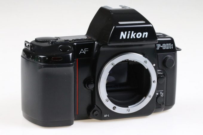 Nikon F-801s Gehäuse - #3112261