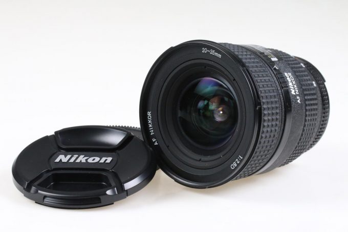 Nikon AF 20-35mm f/2,8 D - #243013