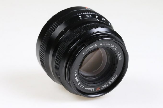 FUJIFILM Fujinon XF 35mm f/2,0 R WR - Schwarz - #85A16228 - Image 4