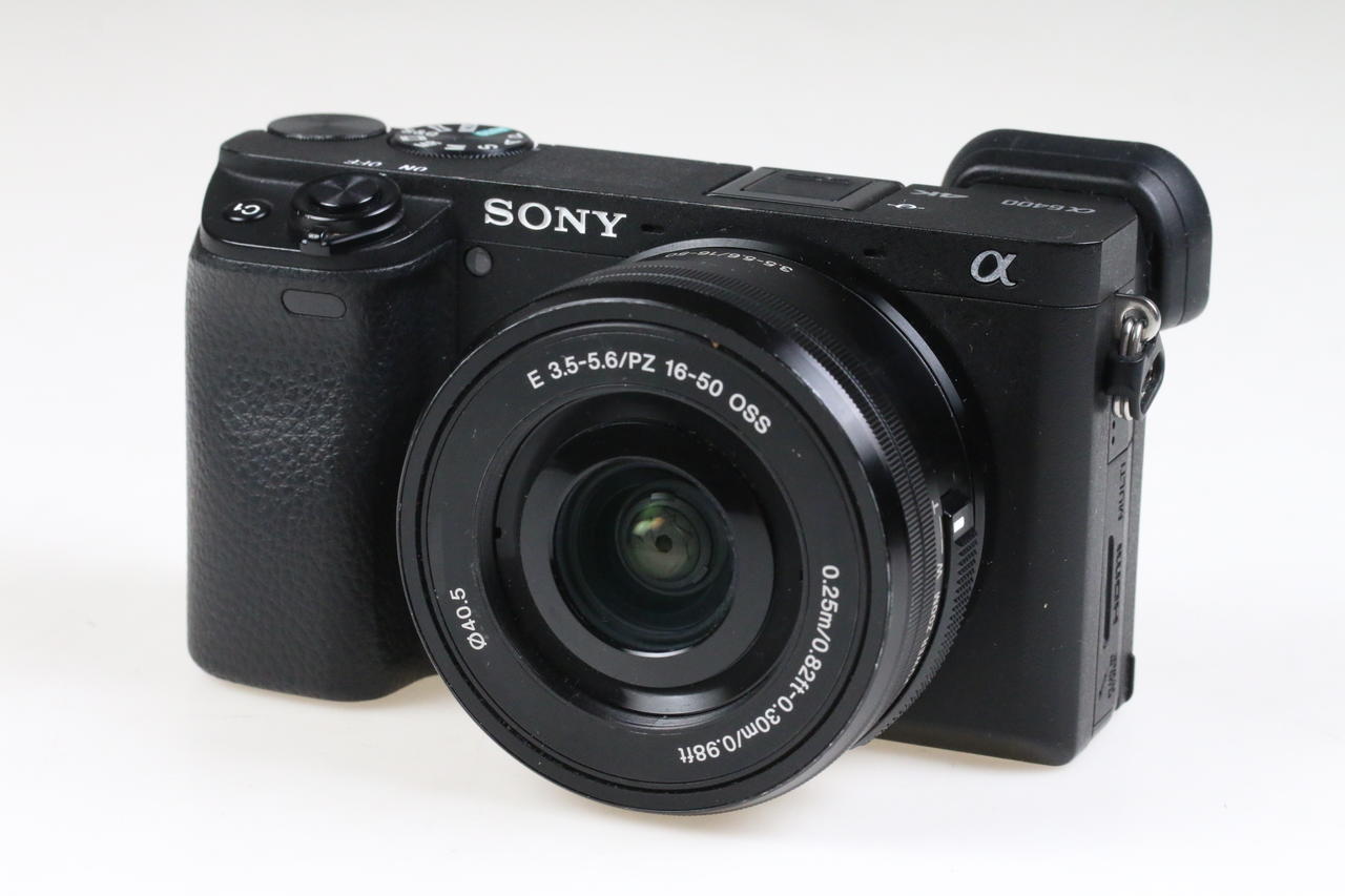 Sony Alpha 6400 mit E PZ 16-50mm OSS – #3798555 – Foto Köberl – Secondhand