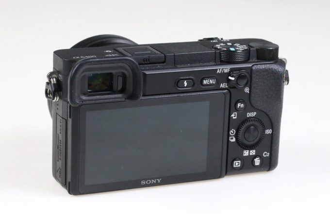 Sony Alpha 6400 mit E PZ 16-50mm OSS - #3798555