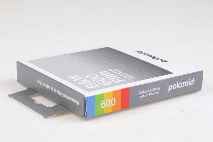 Polaroid B&W 600 Instant SW-Film 8 Aufnahmen Prod.Dat. 25.11.22