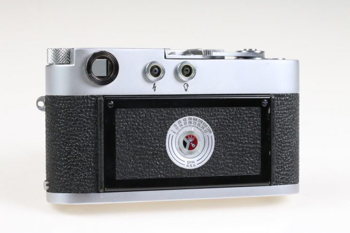Leica M3 mit Summarit 5cm f/1,5 - #1032323
