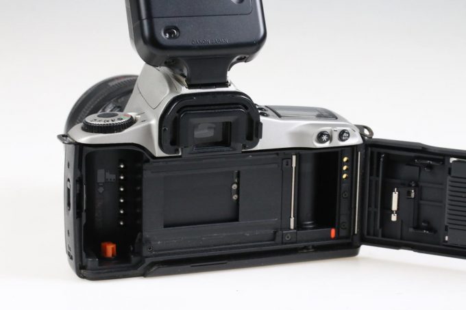 Canon EOS 300 Gehäuse mit EF 35-105mm f/4,0-5,6 - #3306495