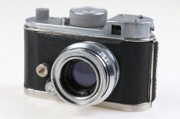 Robot II mit Xenon 40mm f/1,9 - #85809