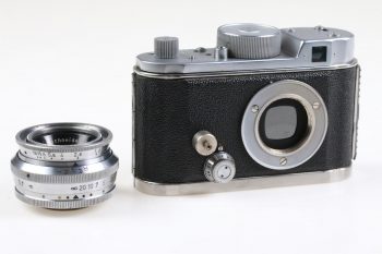 Robot II mit Xenon 40mm f/1,9 - #85809