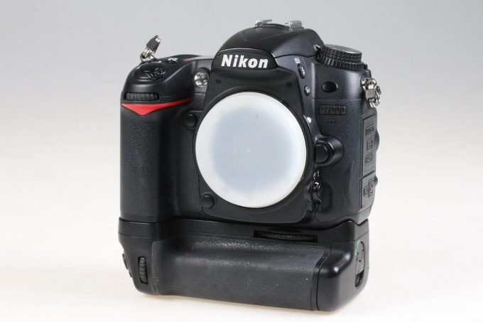 Nikon D7000 DSLR mit Zubehörpaket - #6368959