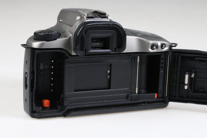 Canon EOS 3000N Gehäuse mit EF 35-80mm f/3,5-5,6 USM - #91000199