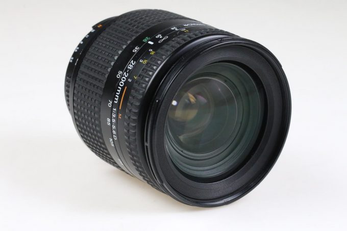 Nikon AF 28-200mm f/3,5-5,6 D - #239899