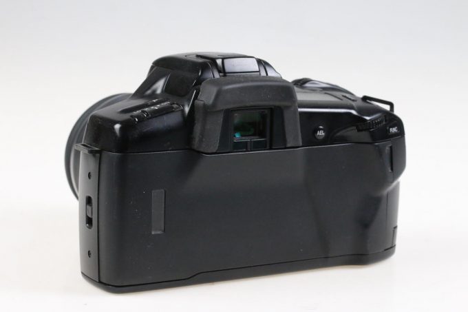 Minolta Dynax 7xi mit 28-105mm f/3,5-4,5 AF Zoom Objektiv - #17116294