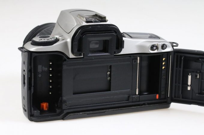 Canon EOS 300 mit EF 28-80mm f/3,5-5,6 II - #3166262 - Image 5