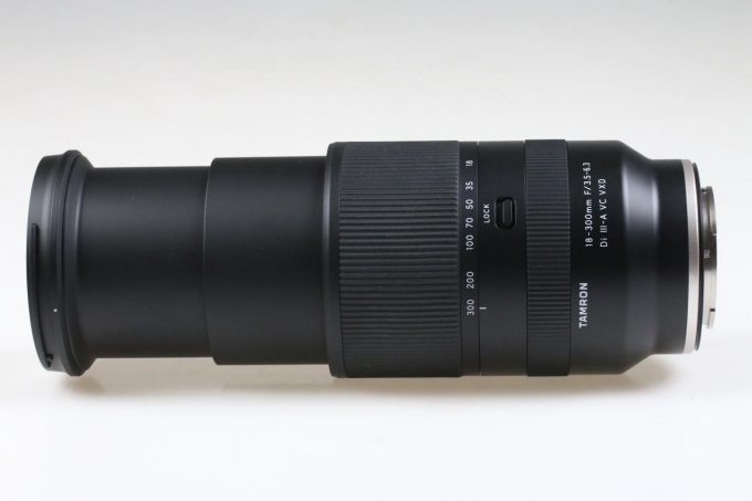 Tamron 18-300mm f/3,5-6,3 Di III-A VC VXD für Sony E-Mount