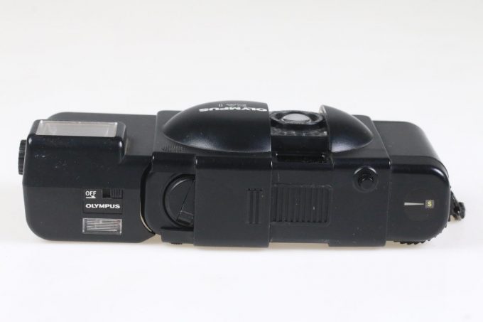 Olympus XA 1 Sucherkamera mit Blitzgerät A9M