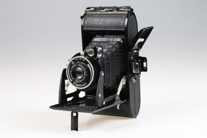 Voigtländer Bessa 6x9 mit Anastigmat Voigtar 10,5cm f/7,7 -