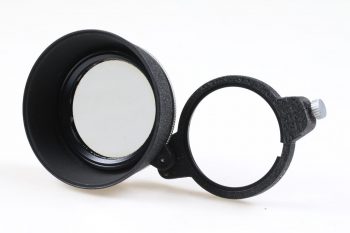 Leica Polfilter 13352 mit Schwenkhalterung und Gegenlichtblende (defekt)