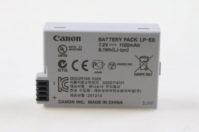 Canon LP-E8 Li-Ionen Akku / Battery