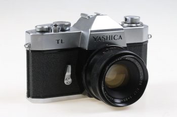Yashica TL-Super mit 50mm f/1,7 Objektiv - #5826468