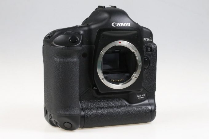 Canon EOS-1D Mark II Gehäuse (ohne Ladegerät) - #244387