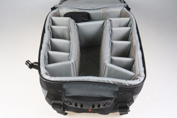 Lowepro Vertex 100AW Rucksack schwarz