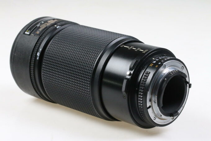 Nikon AF 80-200mm f/2,8 ED - #218368