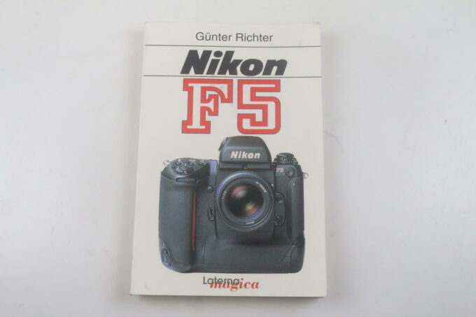 Buch für Nikon F5 - Laterna Magica