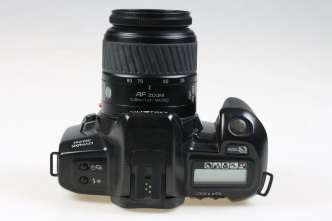 Minolta Dynax 303si mit 35-80mm f/4,0-5,6 - #96101188