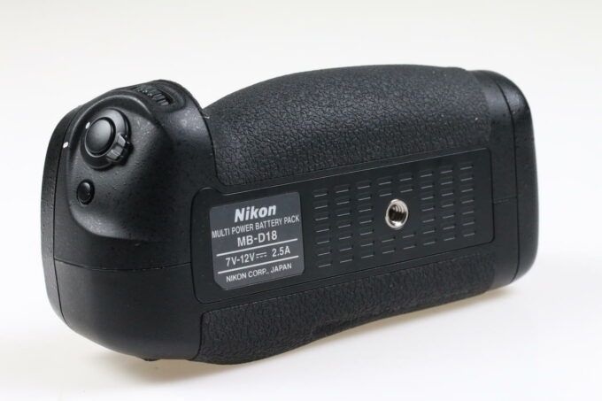 Nikon MB-D18 Handgriff - #4028864