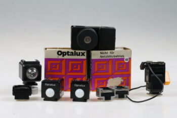 Konvolut diverse Blitzadapter