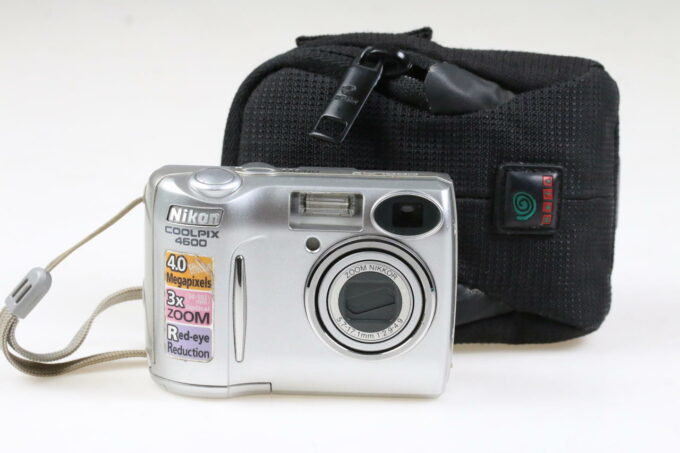Nikon Coolpix 4600 digitale Kompaktkamera