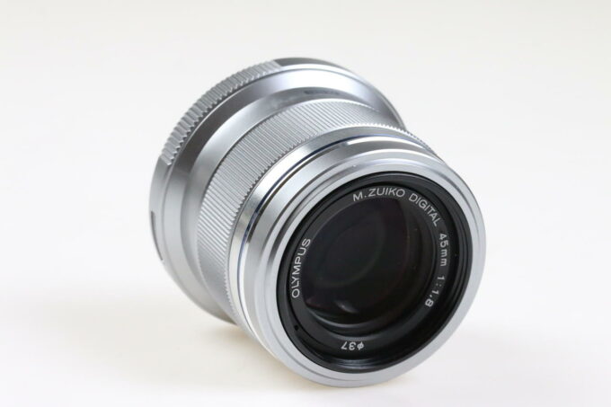 Olympus M.Zuiko Digital 45mm f/1,8 MSC - #ABM280756