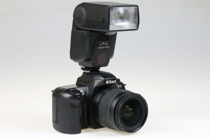 Nikon F65 mit AF 28-80mm f/3,3-5,6 G - #2158714
