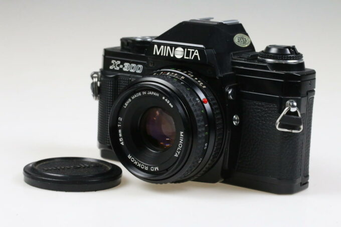 Minolta X-300 mit MD 45mm f/2,0 - #8968313