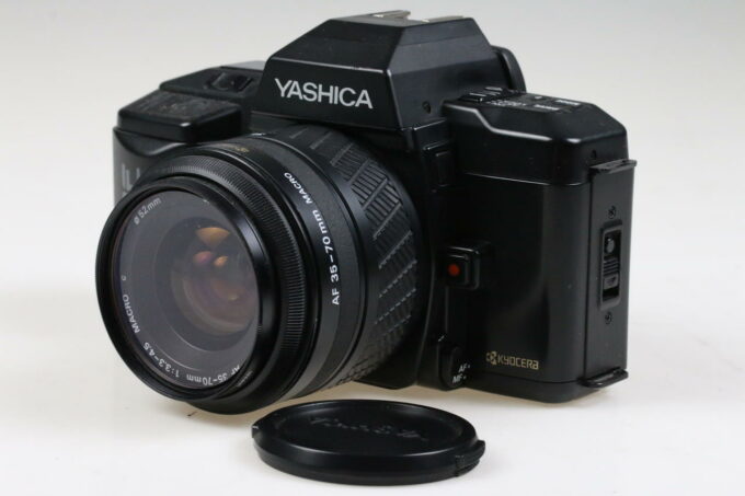 Yashica 200-AF mit 35-70mm f/3,3-4,5 - #0273620