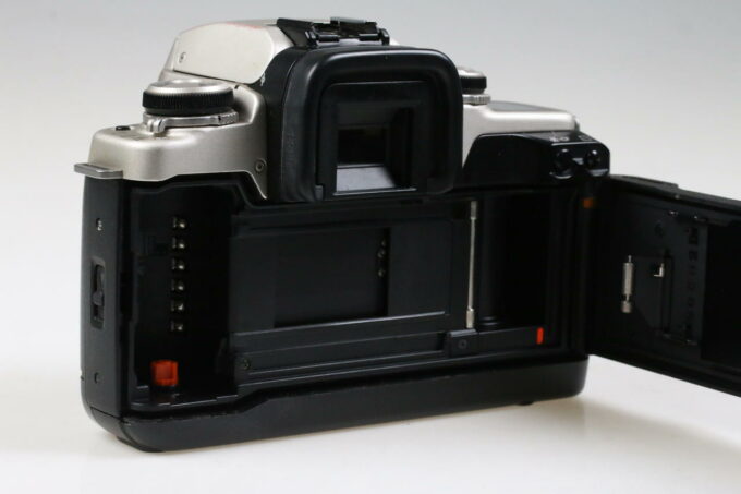 Canon EOS 50E Body - #3052289 - Image 4