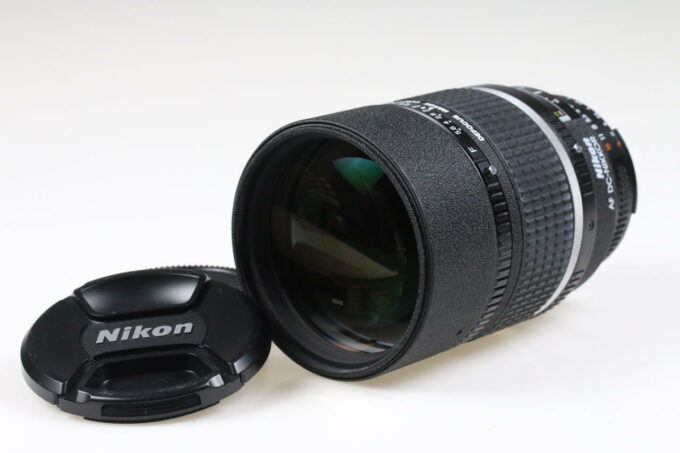 Nikon AF 135mm f/2,0 D DC - #520958