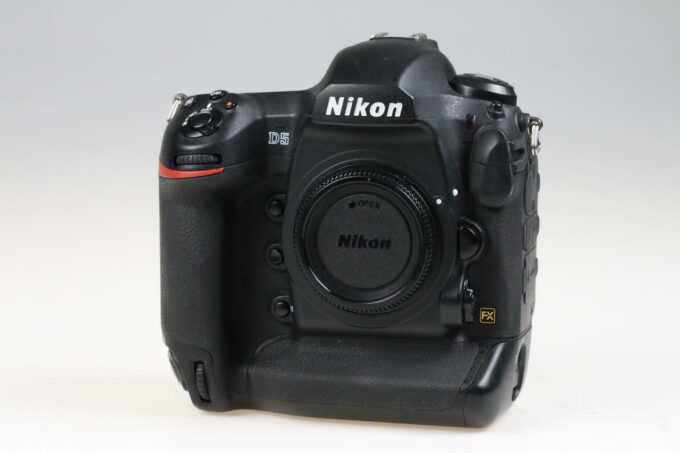 Nikon D5 Gehäuse - XQD Version - #6004317