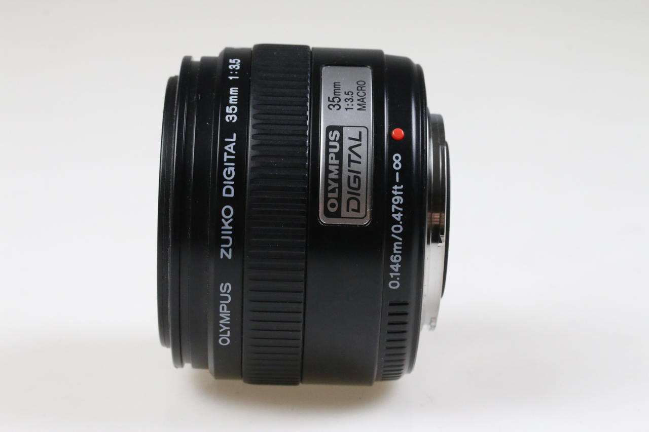 OLYMPUS ZUIKO DIGITAL 35mm F3.5 MACRO - レンズ(単焦点)