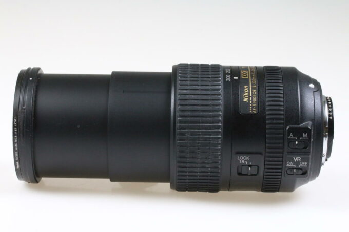 Nikon AF-S DX NIKKOR 18-300mm f/3,5-5,6 G ED VR - #2054146 - Image 2