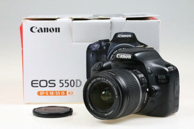 Canon EOS 550D mit EF-S 18-55mm f/3,5-5,6 IS