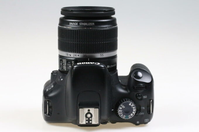 Canon EOS 550D mit EF-S 18-55mm f/3,5-5,6 IS